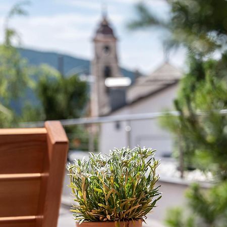 Apparthotel Feldhof - Living And Bistro 노바포넨테 외부 사진