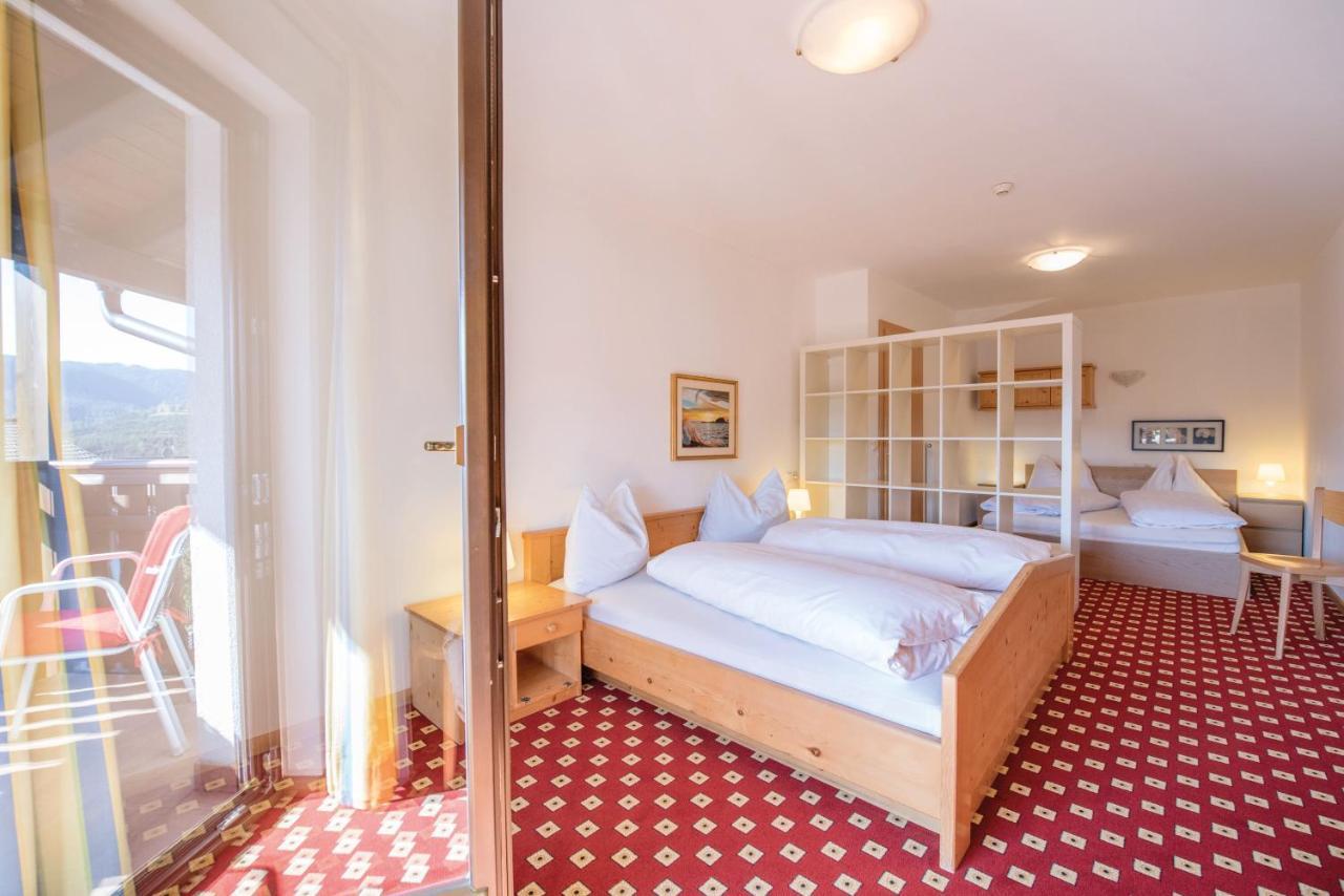Apparthotel Feldhof - Living And Bistro 노바포넨테 외부 사진