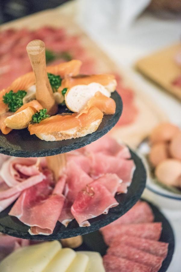 Apparthotel Feldhof - Living And Bistro 노바포넨테 외부 사진