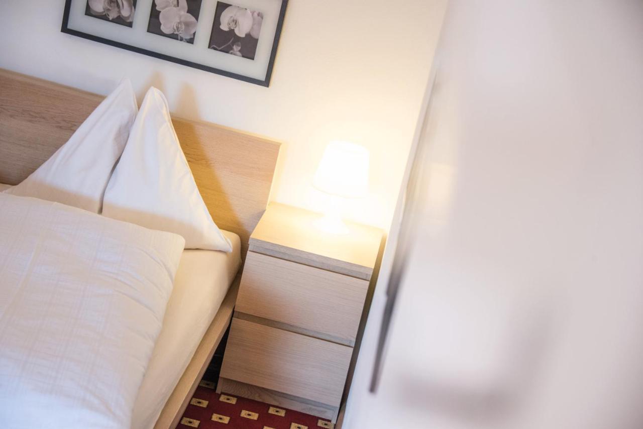 Apparthotel Feldhof - Living And Bistro 노바포넨테 외부 사진