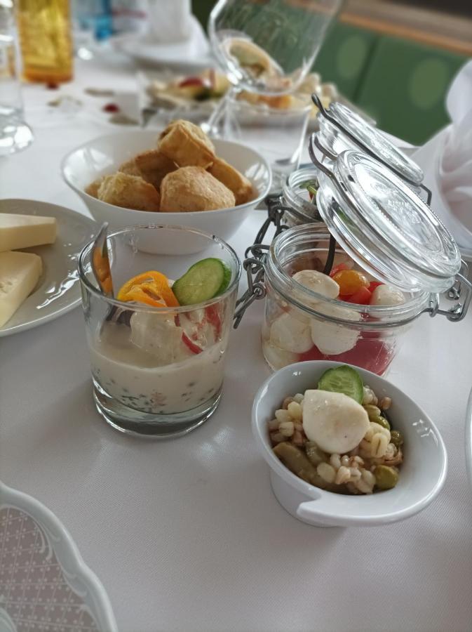 Apparthotel Feldhof - Living And Bistro 노바포넨테 외부 사진