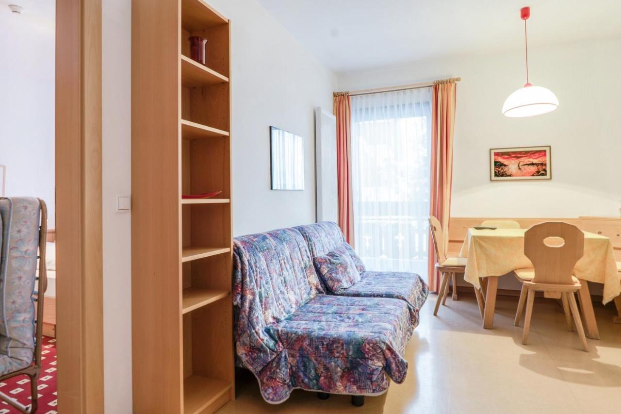 Apparthotel Feldhof - Living And Bistro 노바포넨테 외부 사진
